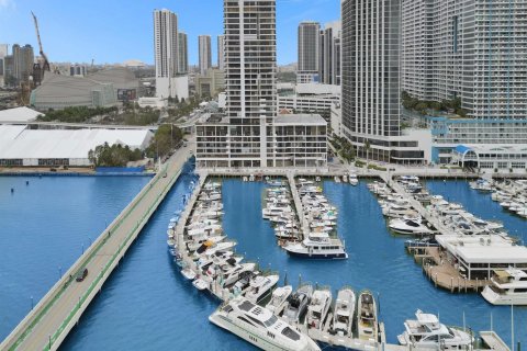 Condominio en venta en Miami, Florida, 1 dormitorio, 86.4 m2 № 2180738 - foto 29