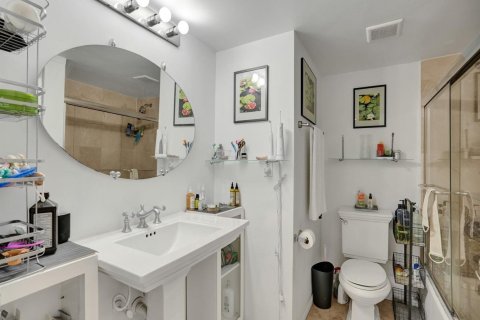 Condominio en venta en Miami, Florida, 1 dormitorio, 86.4 m2 № 2180738 - foto 9