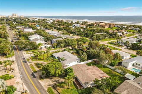 Villa ou maison à vendre à New Smyrna Beach, Floride: 3 chambres, 171.59 m2 № 2420273 - photo 6