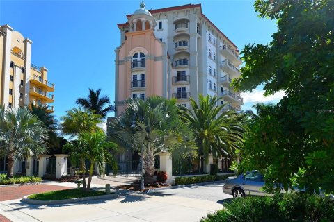 Copropriété à vendre à Sarasota, Floride: 3 chambres, 243.4 m2 № 1687212 - photo 2