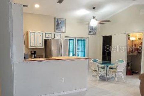 Villa ou maison à vendre à Bokeelia, Floride: 3 chambres, 131.83 m2 № 2219826 - photo 3