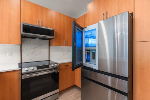 Touwnhouse à vendre à Oakland Park, Floride: 2 chambres, 126.44 m2 № 2085861 - photo 3