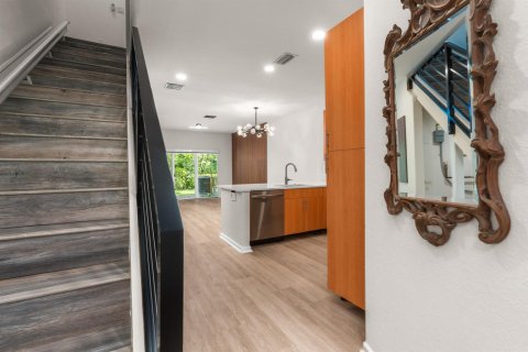 Touwnhouse à vendre à Oakland Park, Floride: 2 chambres, 126.44 m2 № 2085861 - photo 12