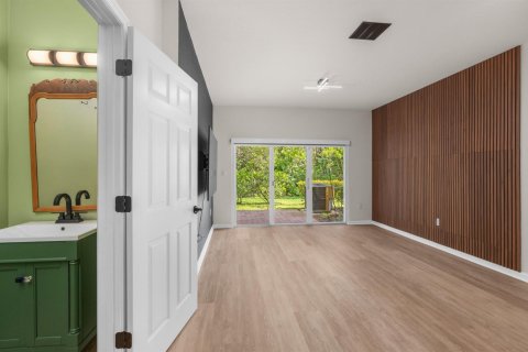 Touwnhouse à vendre à Oakland Park, Floride: 2 chambres, 126.44 m2 № 2085861 - photo 9