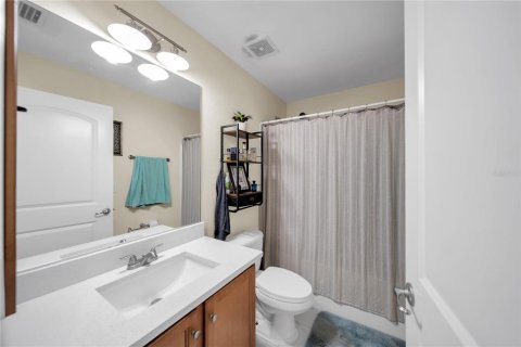 Villa ou maison à vendre à Cape Coral, Floride: 4 chambres, 163.23 m2 № 2415326 - photo 25