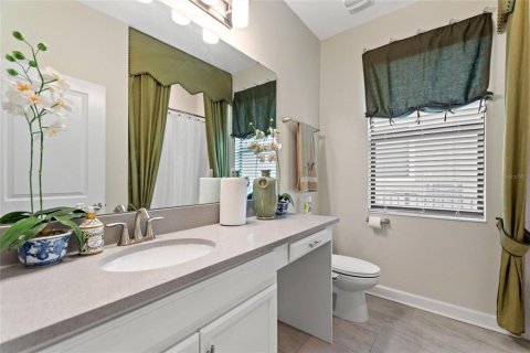 House in Davenport, Florida 5 bedrooms, 449.46 sq.m. № 1806628 - photo 22