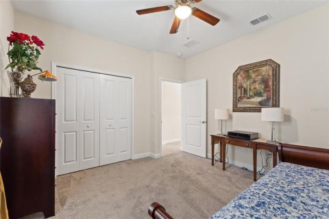 House in Davenport, Florida 5 bedrooms, 449.46 sq.m. № 1806628 - photo 21