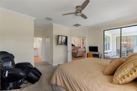 House in Davenport, Florida 5 bedrooms, 449.46 sq.m. № 1806628 - photo 17