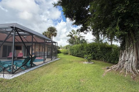 House in Palm Beach Gardens, Florida 4 bedrooms, 192.59 sq.m. № 2243154 - photo 24