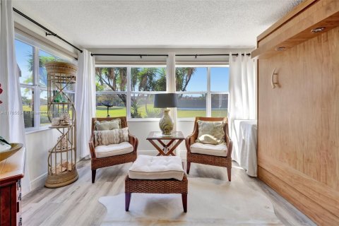 Condo in Sunrise, Florida, 1 bedroom  № 1715800 - photo 2