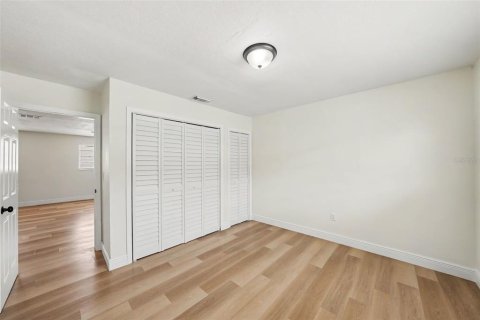 Casa en venta en Tampa, Florida, 3 dormitorios, 147.81 m2 № 2345187 - foto 14