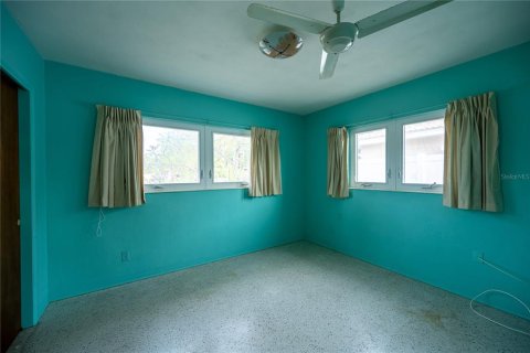 House in South Pasadena, Florida 2 bedrooms, 115.85 sq.m. № 2166288 - photo 24