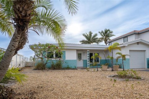 House in South Pasadena, Florida 2 bedrooms, 115.85 sq.m. № 2166288 - photo 30