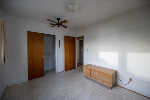 House in South Pasadena, Florida 2 bedrooms, 115.85 sq.m. № 2166288 - photo 22