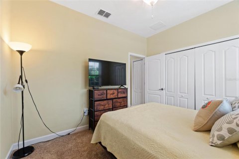 House in Davenport, Florida 3 bedrooms, 238.85 sq.m. № 1786378 - photo 28