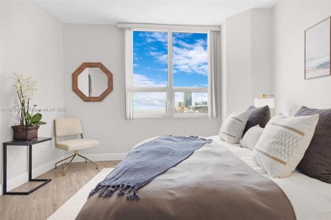 Condominio en alquiler en Miami, Florida, 2 dormitorios, 157.38 m2 № 1895952 - foto 26