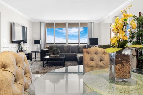 Condominio en alquiler en Miami, Florida, 2 dormitorios, 157.38 m2 № 1895952 - foto 8