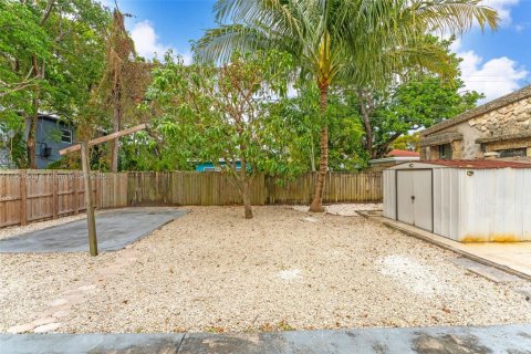 Villa ou maison à vendre à Miami, Floride: 3 chambres, 89.37 m2 № 1966340 - photo 17