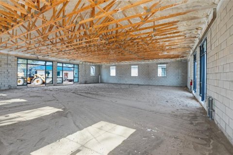 Immobilier commercial à louer à Oakland, Floride: 278.71 m2 № 2130330 - photo 18