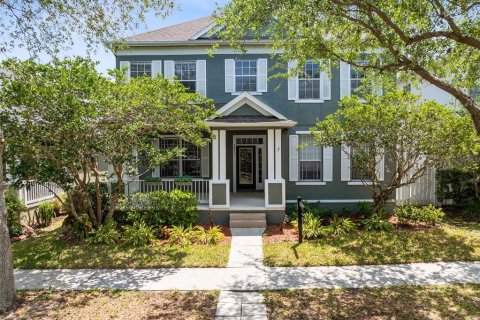 House in Orlando, Florida 4 bedrooms, 246.75 sq.m. № 1680072 - photo 1