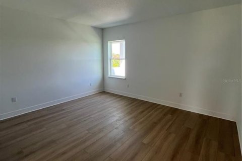 Villa ou maison à vendre à Apopka, Floride: 5 chambres, 370.4 m2 № 2130930 - photo 22
