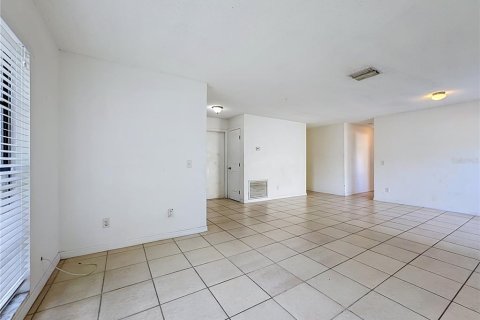 House in Bradenton, Florida 4 bedrooms, 165.18 sq.m. № 2156793 - photo 10