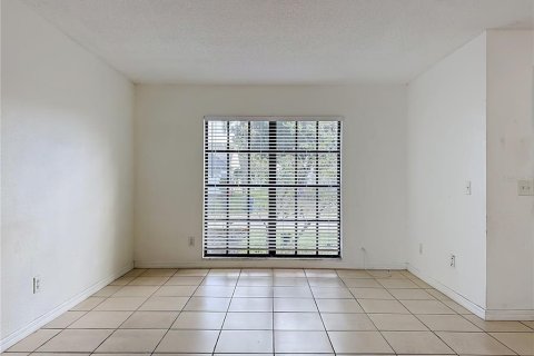 House in Bradenton, Florida 4 bedrooms, 165.18 sq.m. № 2156793 - photo 13