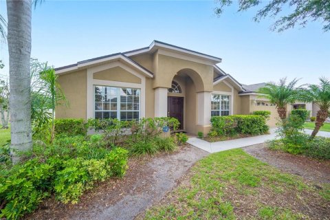 Casa en venta en Brandon, Florida, 4 dormitorios, 238.85 m2 № 2386115 - foto 3