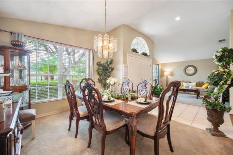 Casa en venta en Brandon, Florida, 4 dormitorios, 238.85 m2 № 2386115 - foto 11