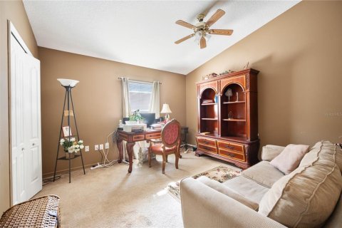 Casa en venta en Brandon, Florida, 4 dormitorios, 238.85 m2 № 2386115 - foto 18