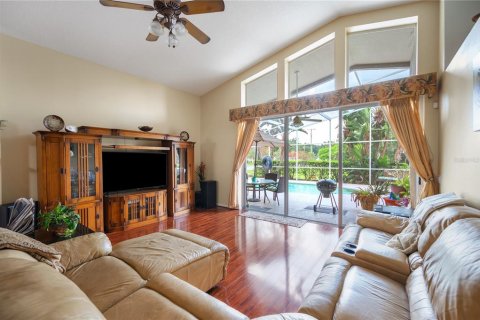 Casa en venta en Brandon, Florida, 4 dormitorios, 238.85 m2 № 2386115 - foto 8