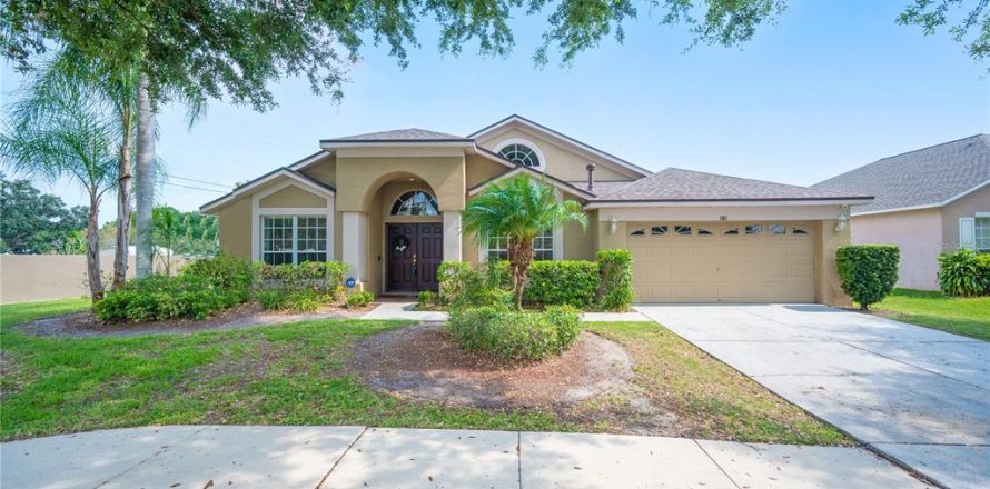 Casa en Brandon, Florida 4 dormitorios, 238.85 m2 № 2386115