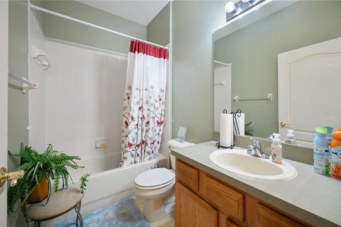 Casa en venta en Brandon, Florida, 4 dormitorios, 238.85 m2 № 2386115 - foto 30