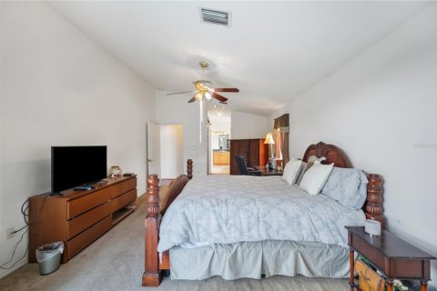 Casa en venta en Brandon, Florida, 4 dormitorios, 238.85 m2 № 2386115 - foto 19