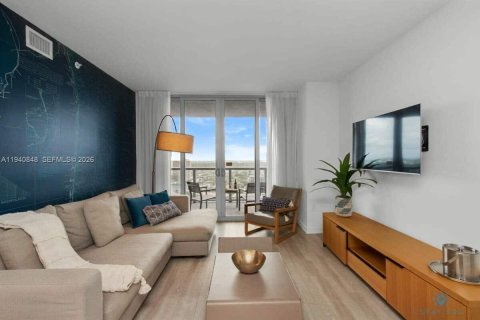 Copropriété à vendre à Hallandale Beach, Floride: 2 chambres, 95.5 m2 № 1998025 - photo 8