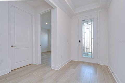 Снять в аренду виллу или дом в Тонотосасса, Флорида 13 комнат, 250м2, № 2094166 - фото 7