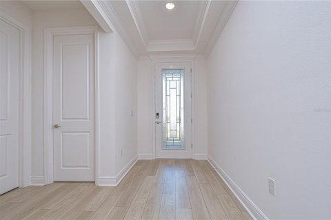 Снять в аренду виллу или дом в Тонотосасса, Флорида 13 комнат, 250м2, № 2094166 - фото 6