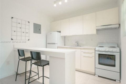 Appartement à louer à Miami, Floride: 1 chambre, 46.45 m2 № 2085803 - photo 5