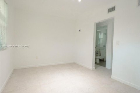 Appartement à louer à Miami, Floride: 1 chambre, 46.45 m2 № 2085803 - photo 11