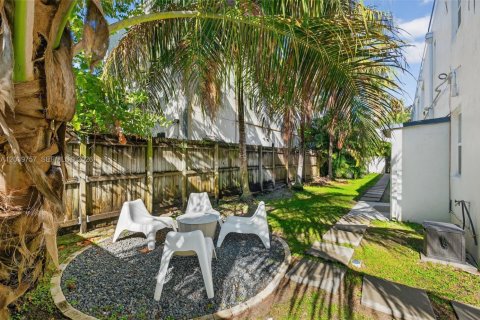 Appartement à louer à Miami, Floride: 1 chambre, 46.45 m2 № 2085803 - photo 16
