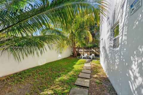 Appartement à louer à Miami, Floride: 1 chambre, 46.45 m2 № 2085803 - photo 15