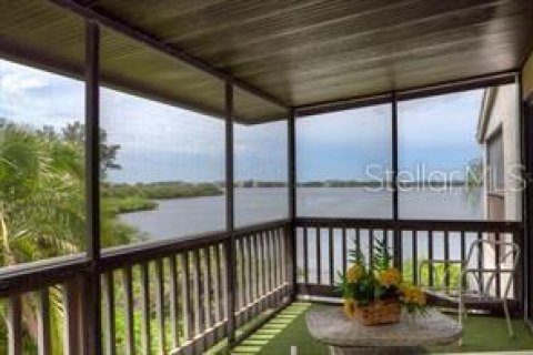 Condo in Sarasota, Florida, 3 bedrooms  № 1615553 - photo 6