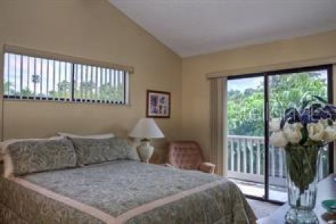 Condo in Sarasota, Florida, 3 bedrooms  № 1615553 - photo 16