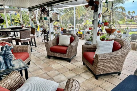 Casa en venta en Fort Myers, Florida, 3 dormitorios, 185.8 m2 № 1641422 - foto 26