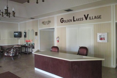 Condominio en alquiler en West Palm Beach, Florida, 2 dormitorios, 75.44 m2 № 1946102 - foto 23