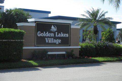 Condominio en alquiler en West Palm Beach, Florida, 2 dormitorios, 75.44 m2 № 1946102 - foto 17