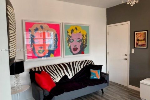 Condominio en venta en Miami Beach, Florida, 1 dormitorio, 44.59 m2 № 1985173 - foto 5