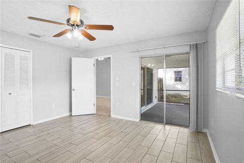 Casa en venta en Orlando, Florida, 3 dormitorios, 117.61 m2 № 1804875 - foto 16