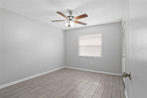 Casa en venta en Orlando, Florida, 3 dormitorios, 117.61 m2 № 1804875 - foto 20