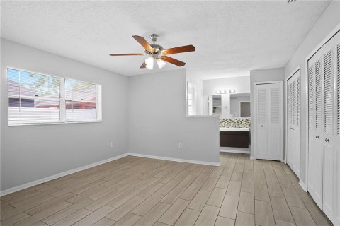 Casa en venta en Orlando, Florida, 3 dormitorios, 117.61 m2 № 1804875 - foto 15
